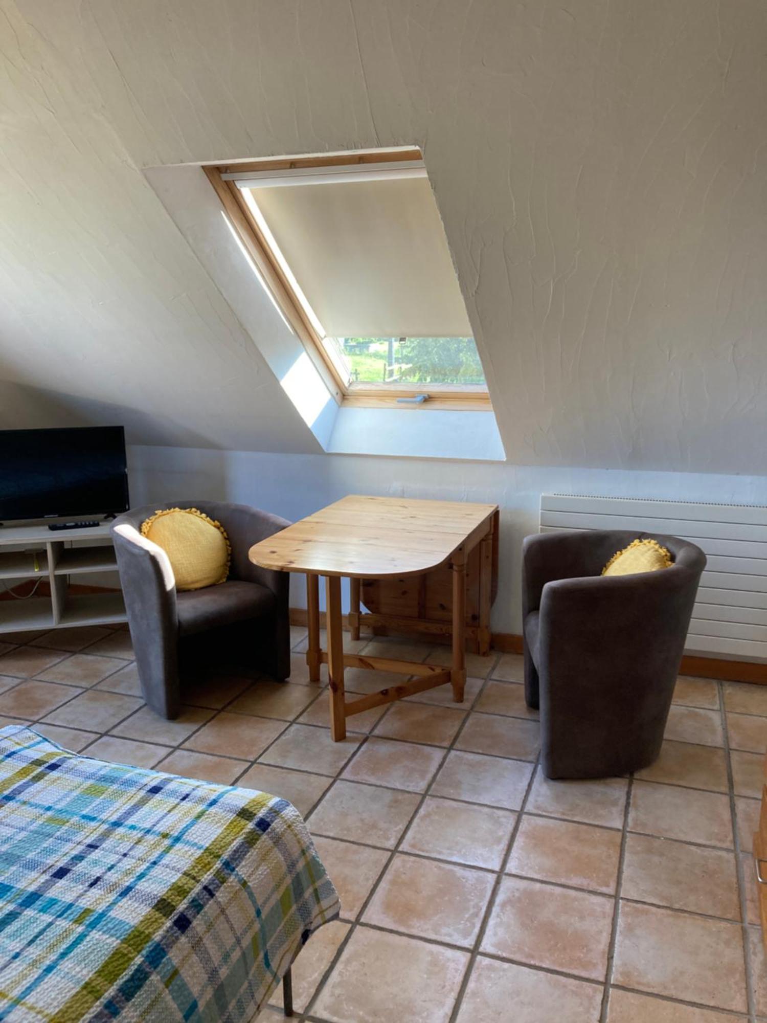 בולאנז' Paulis Cozy 4-Bedroom Vacation Home - With 4 Bathrooms Sun Terrace & Sauna, Nice To Hike & Bike, To Chil & Meet מראה חיצוני תמונה